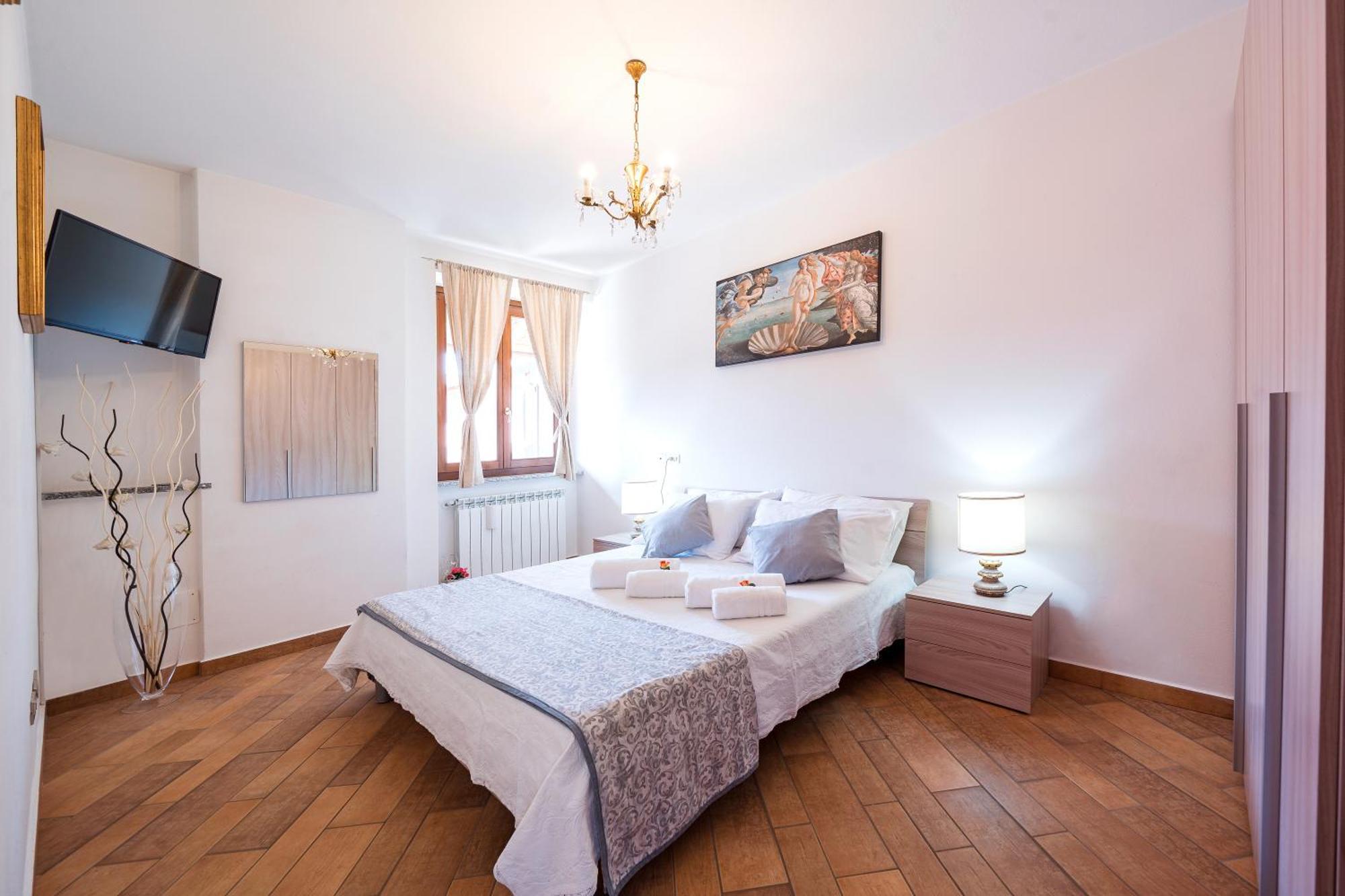 קומו B&B La Corte And Home Restaurant - Free Parking - 10 Minutes To The Lake And Centre מראה חיצוני תמונה