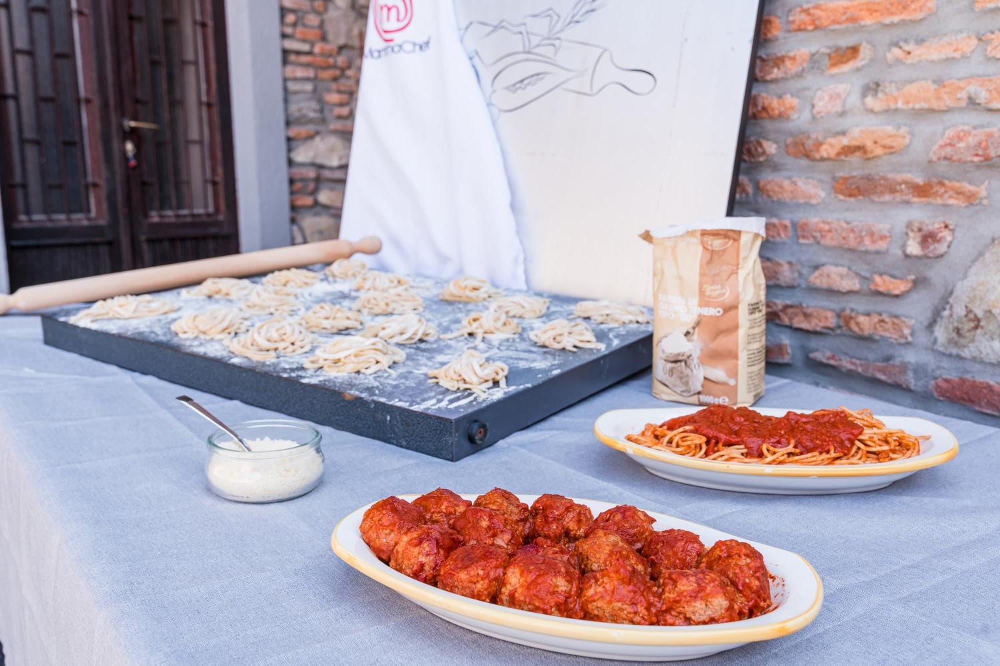 Tavernerio B&B La Corte And Home Restaurant - Free Parking - 10 Minutes To The Lake And Centre מראה חיצוני תמונה