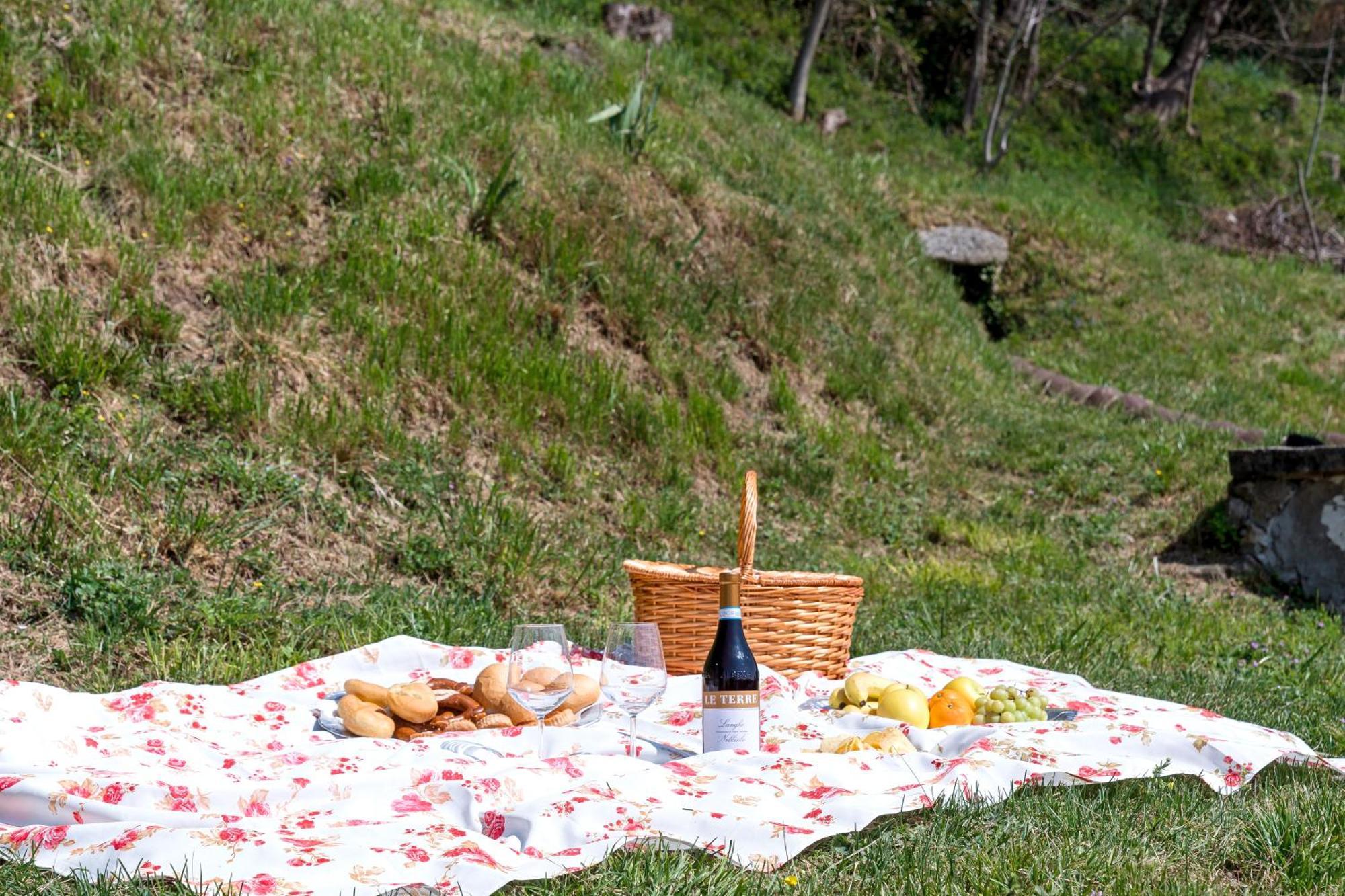 Tavernerio B&B La Corte And Home Restaurant - Free Parking - 10 Minutes To The Lake And Centre מראה חיצוני תמונה